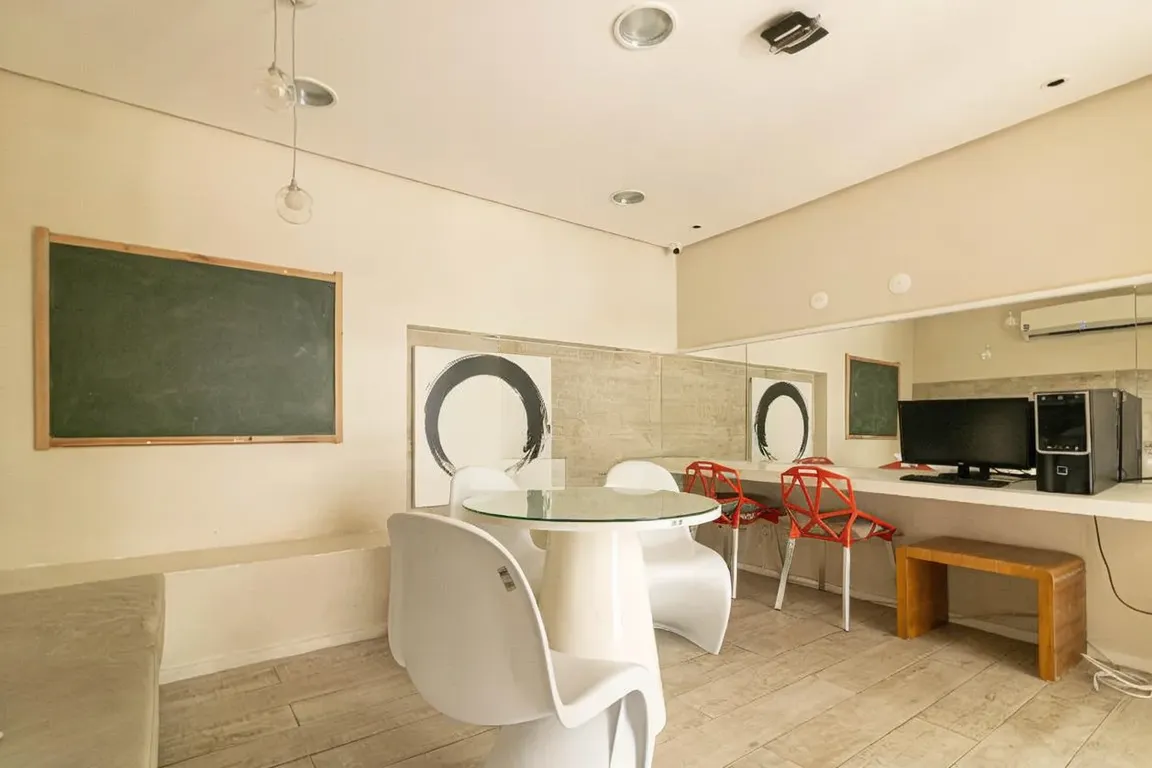 Áreas de Convivência: Salão gourmet decorado para eventos e festas no empreendimento Ocean Pontal no Recreio.