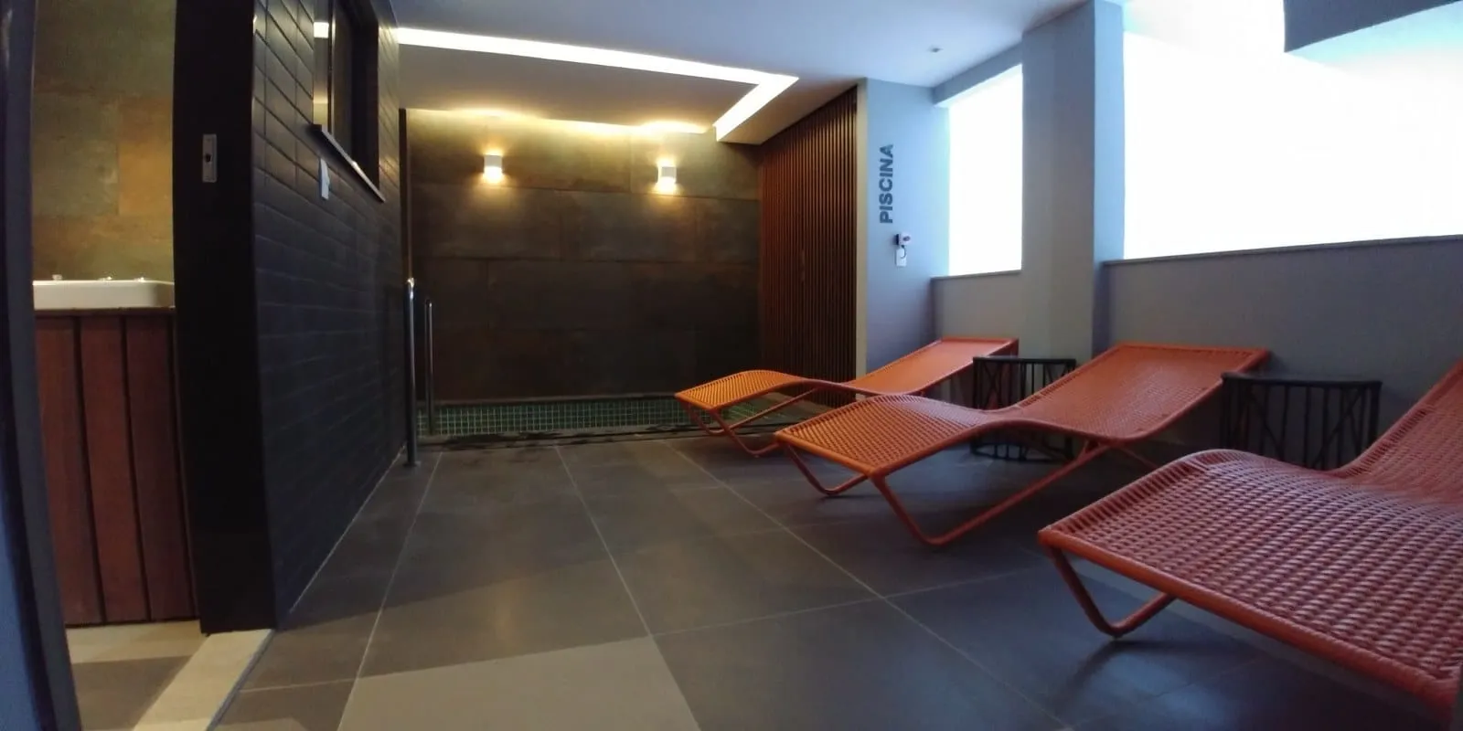 Pinheiro Guimarães 75 Botafogo LAZER