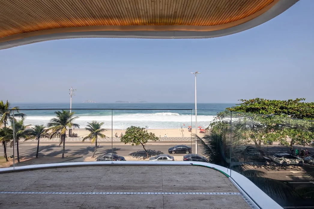 Condominio-Tom-Delfim-Moreira 1