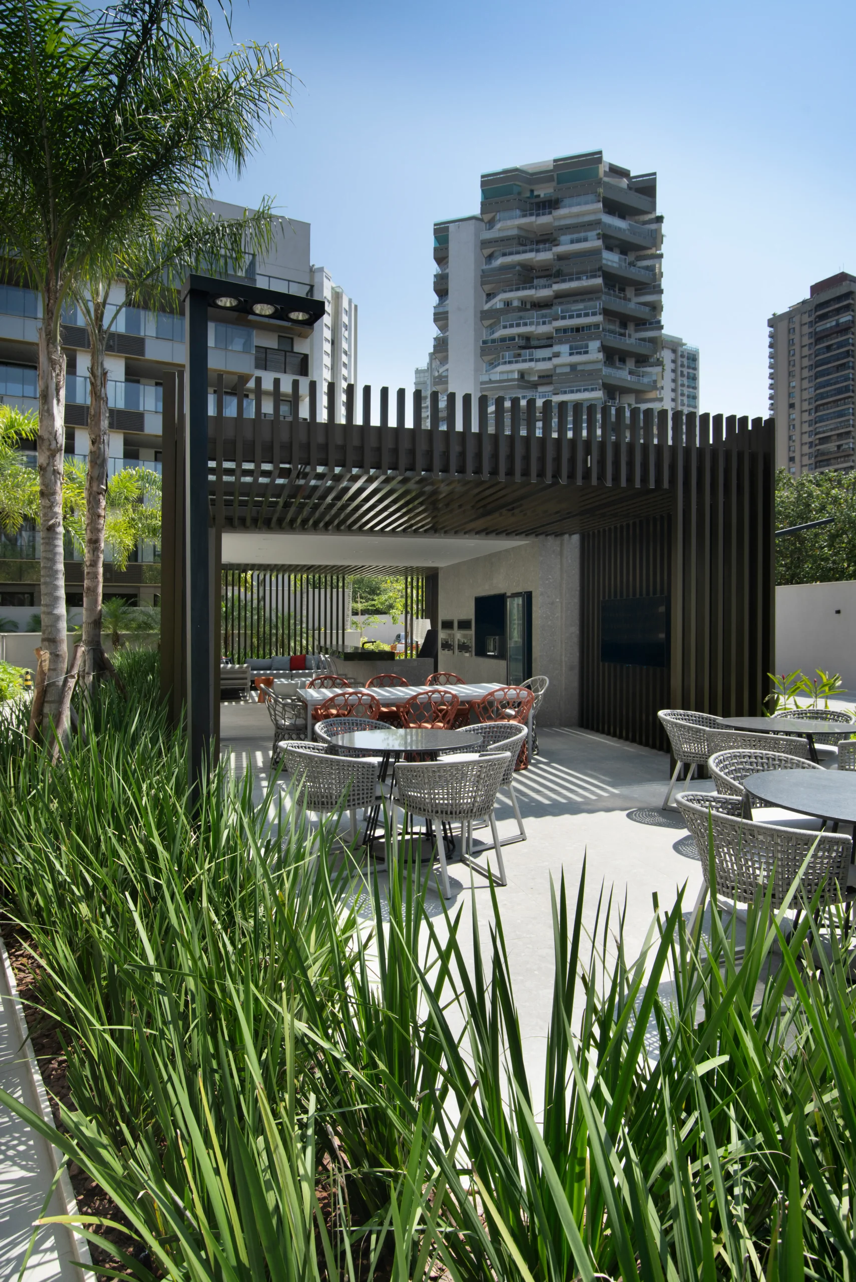 Wave by YOO Barra: Metragem, Layout e Diferenciais do Projeto