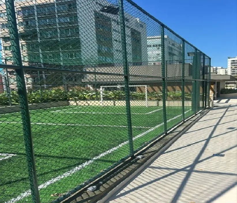 Espaço verde de preservação ambiental no coração do bairro da Gávea.